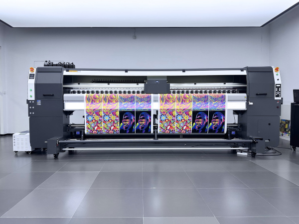 Рулонный УФ-принтер Magellan UV E3204, Epson i3200